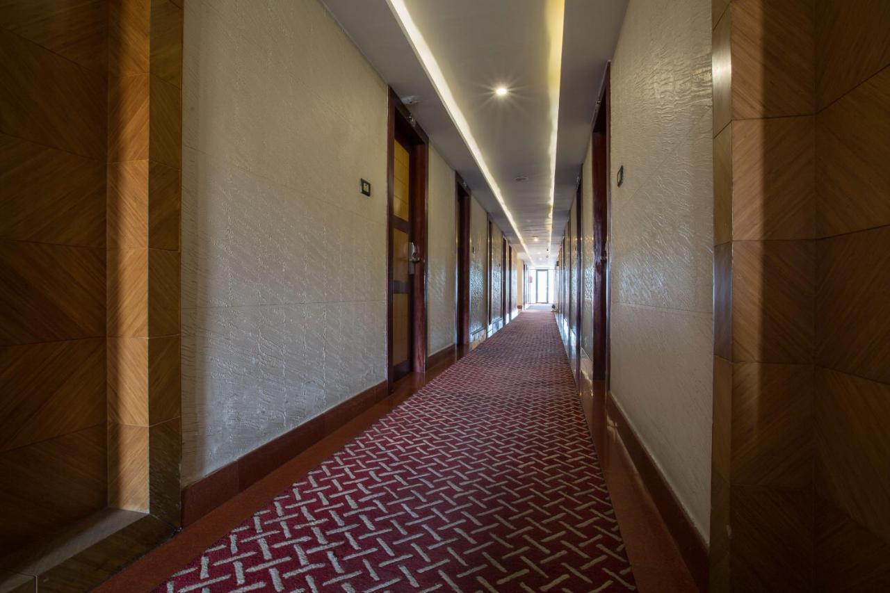 Hotel The Castello Residency Coimbatore Exterior foto